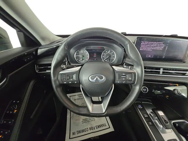 Used 2024 White INFINITI PURE image 12