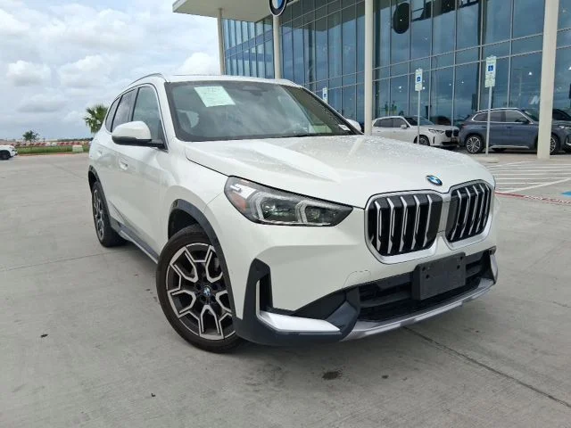 2025 BMW X1 xDrive28i's photo
