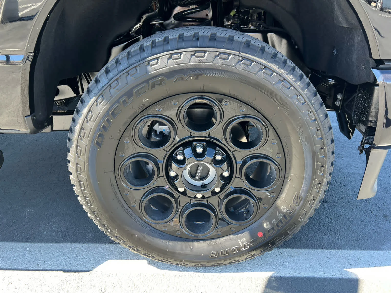 New 2026 Agate Black Metallic Ford F-350® Lariat® image 17