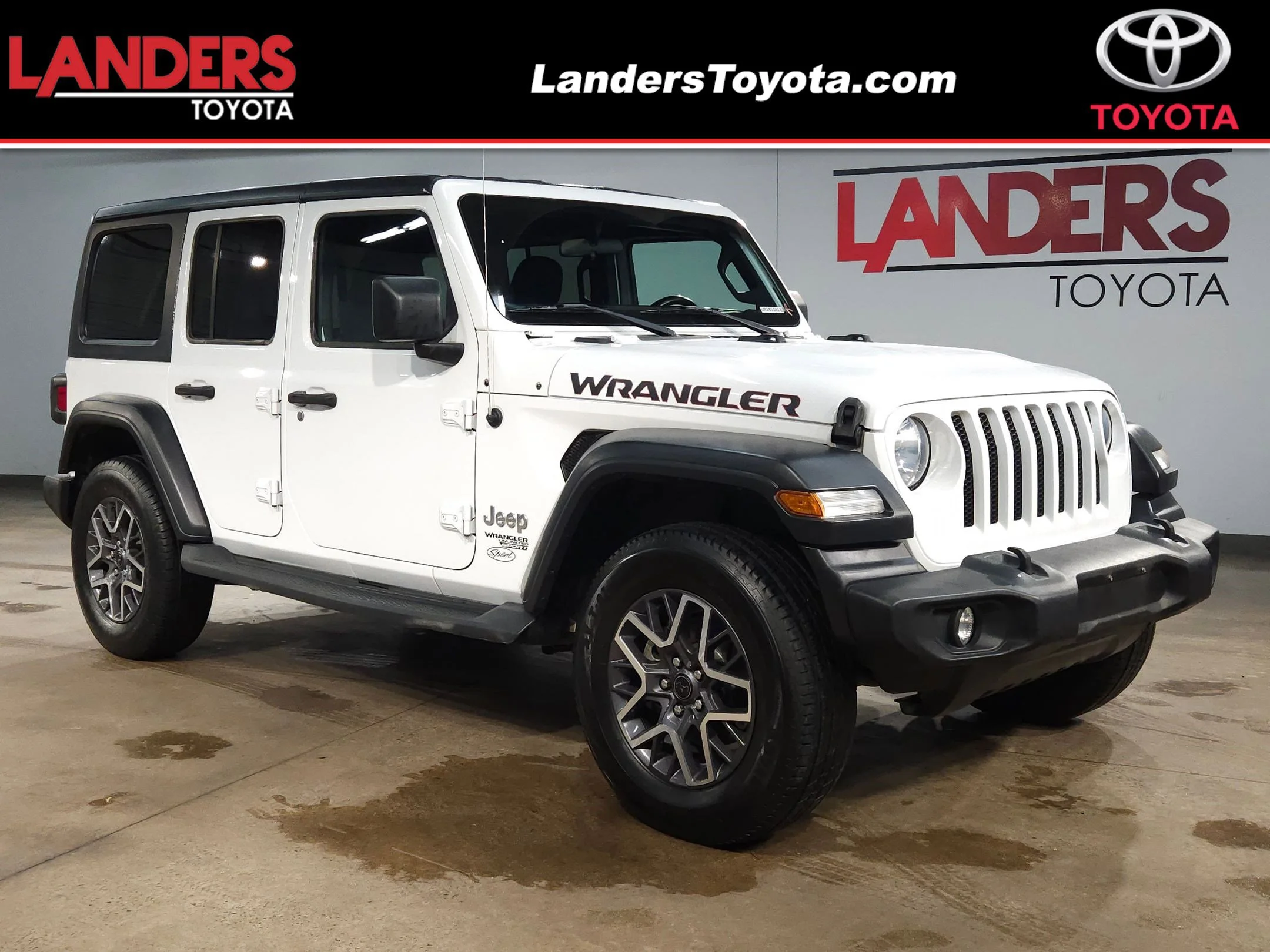 2020 Jeep Wrangler Sport S's photo