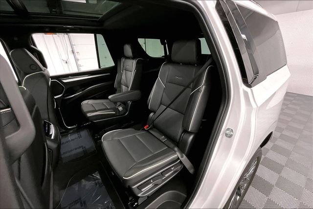 Used 2025 Crystal White Tricoat Cadillac Sport image 24