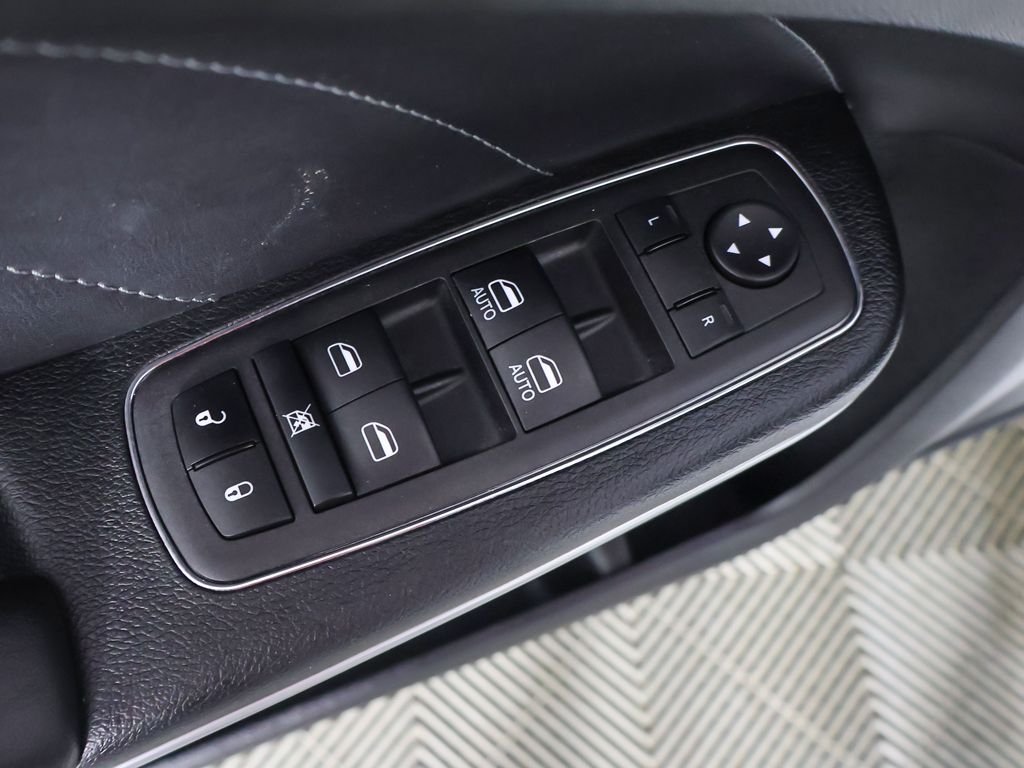 Used 2023 White Dodge R/T Scat Pack image 35