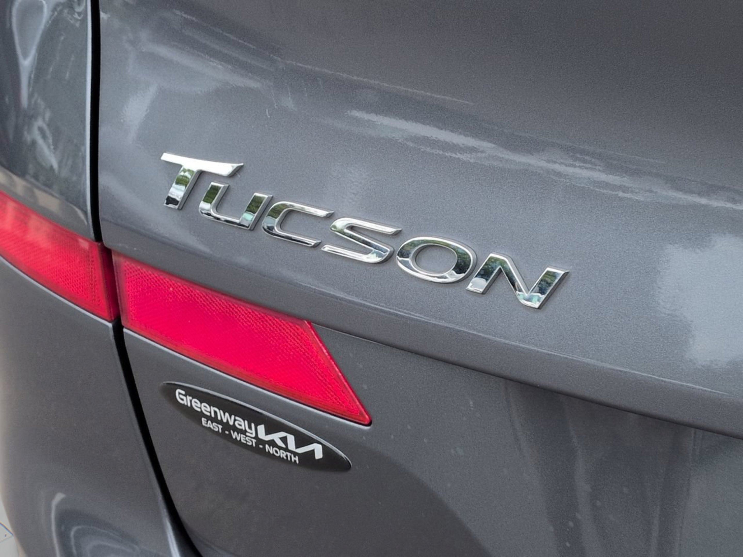 Used 2019 Coliseum Gray Hyundai SEL image 13