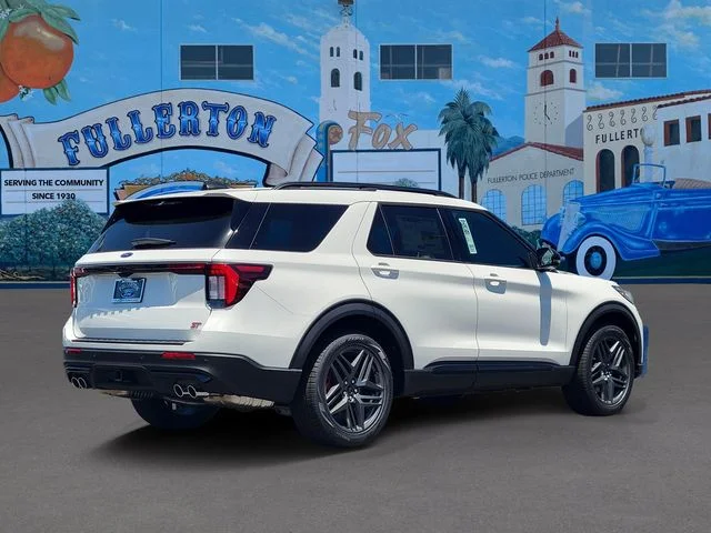 New 2026 Star White Metallic Tri-Coat Ford ST image 4
