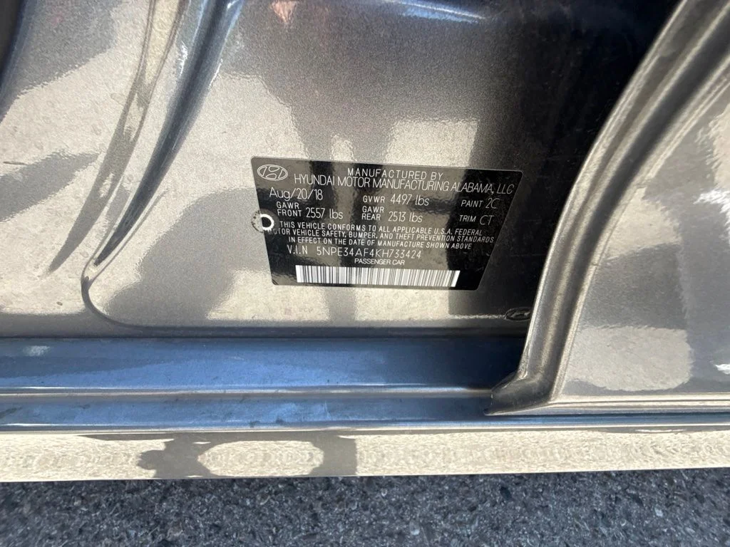 Used 2019 Gray Hyundai SEL image 13