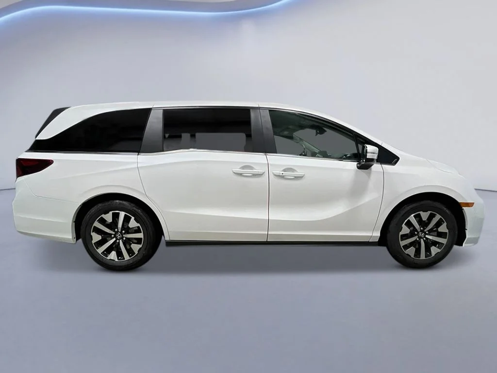 New 2026 Platinum White Pearl Honda EX image 7
