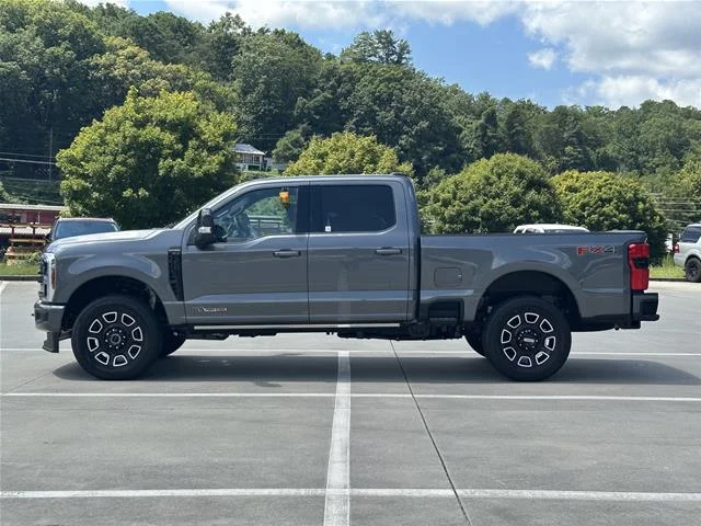 New 2026 Carbonized Gray Metallic FORD F-350® Platinum® image 18