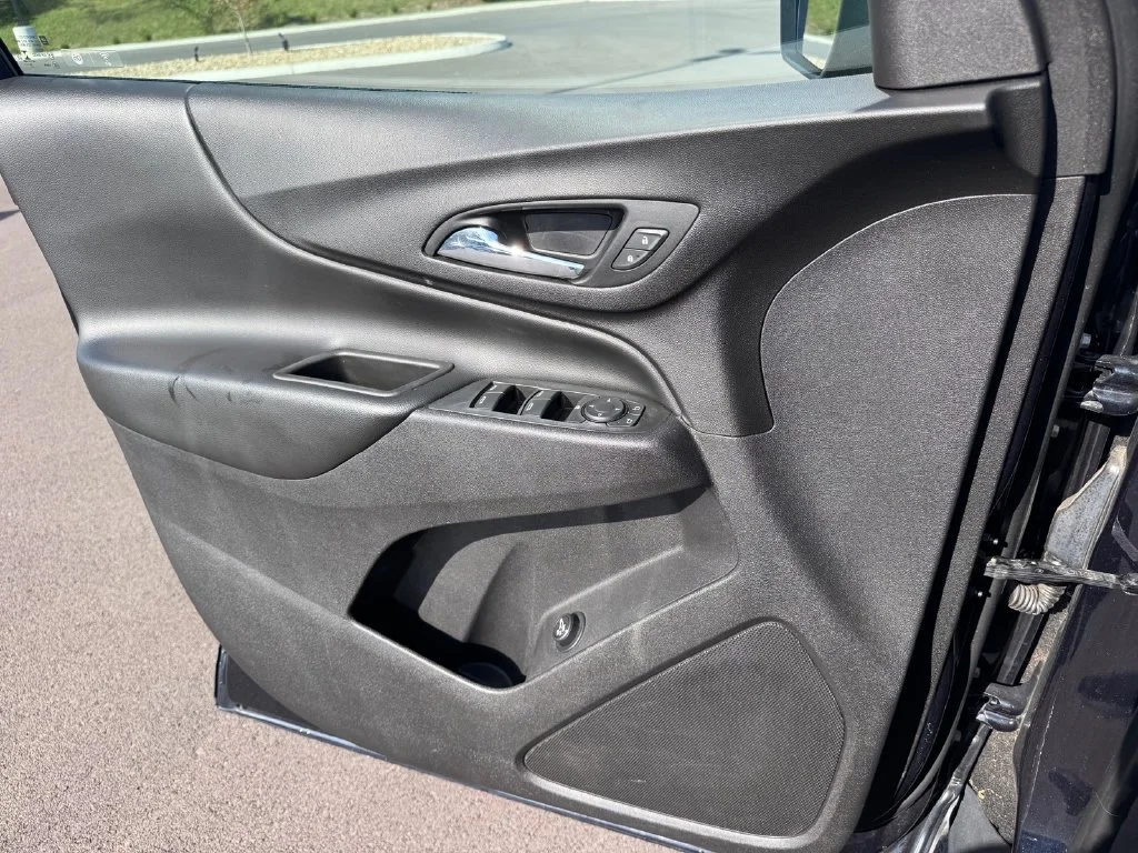 Used 2020 Blue Chevrolet LT image 22