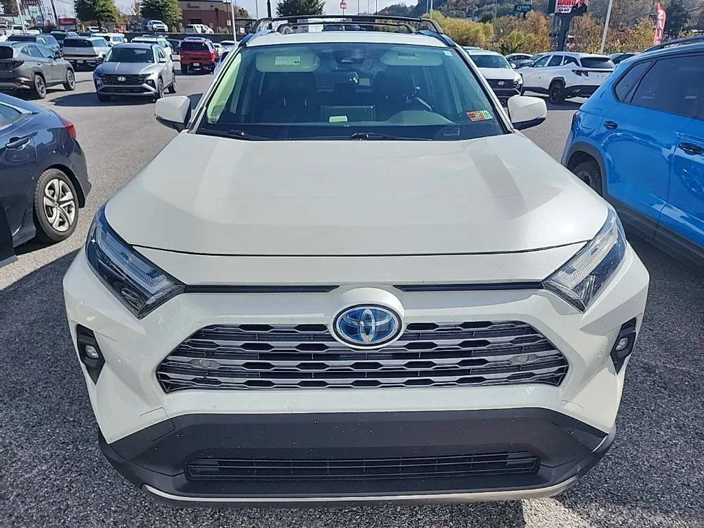 Used 2022 White Toyota Limited image 2