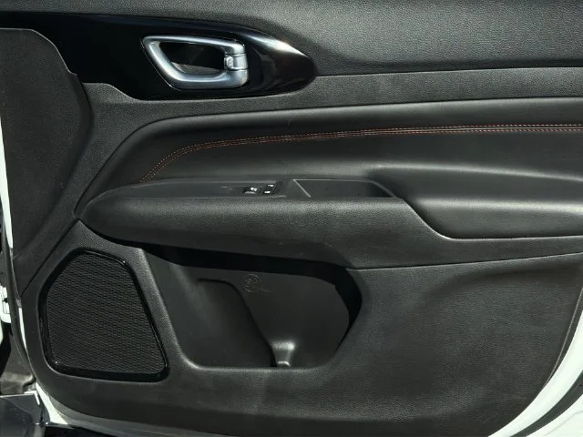 Used 2025 White Jeep Trailhawk image 34