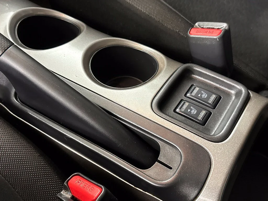 Used 2017 Gray Nissan SV image 37
