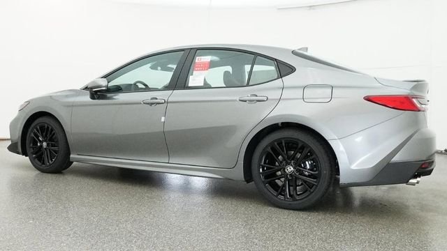 Used 2026  Toyota SE image 4