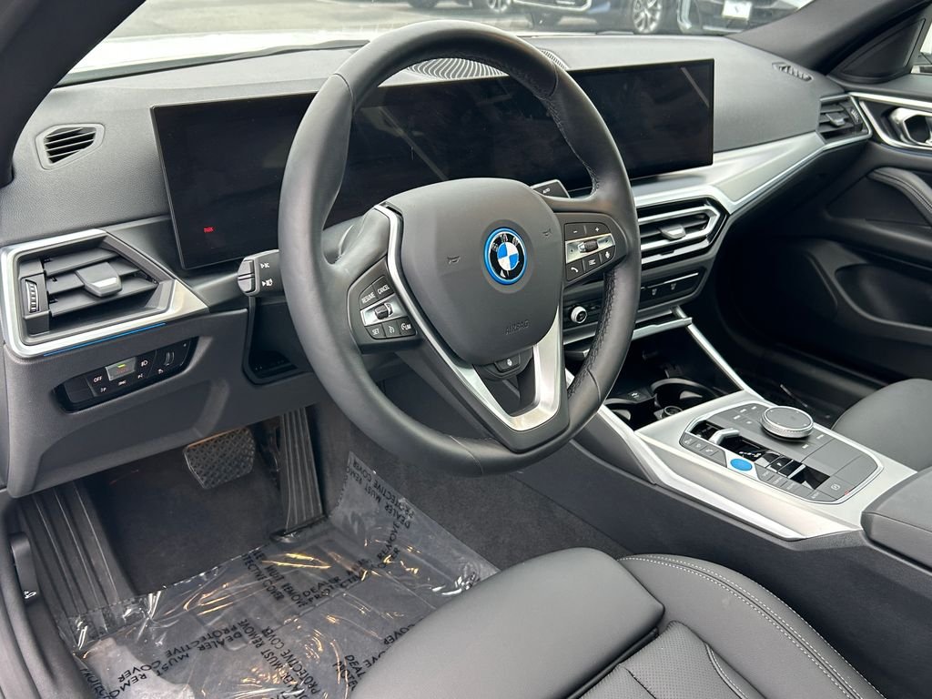 Certified Used 2023 Alpine White BMW eDrive35 image 13