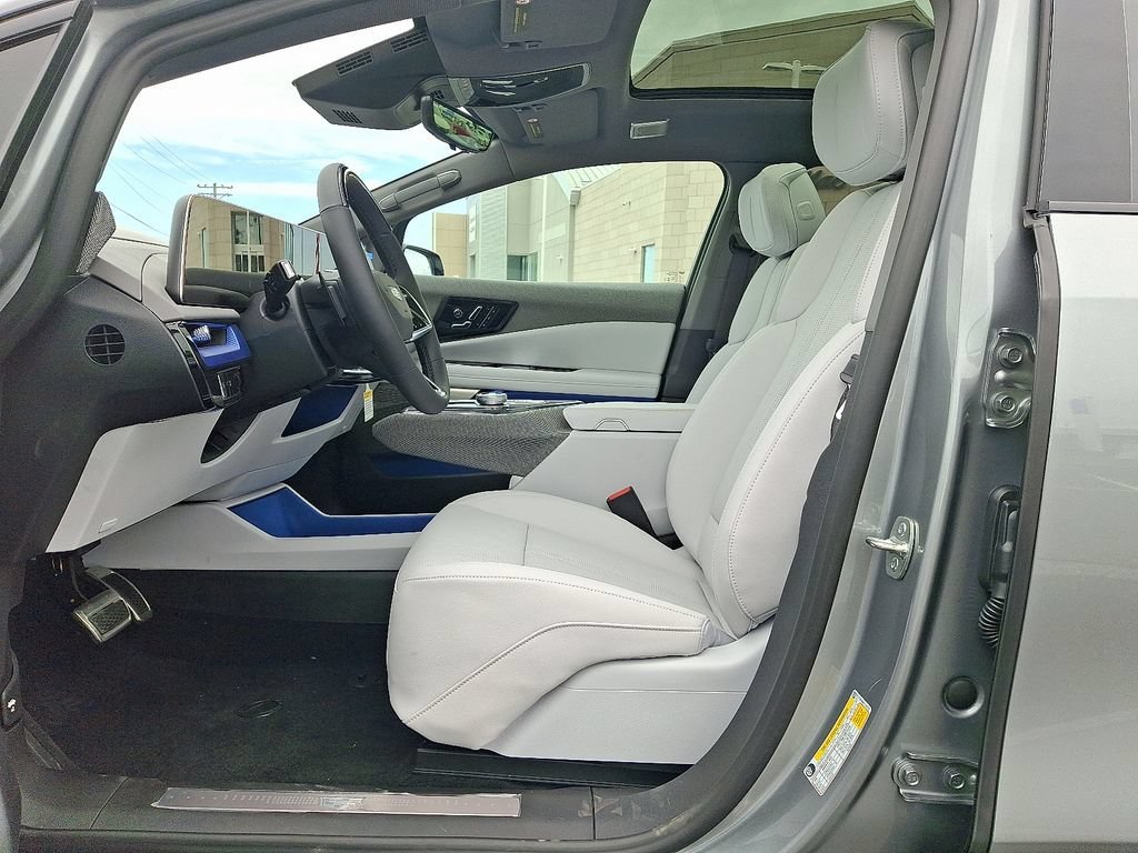 2027 Cadillac OPTIQ Premium Sport - Photo 6