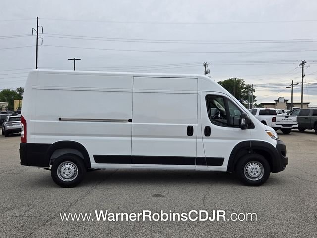 New 2026 Bright White Clear-Coat Exterior Paint RAM High Roof image 11