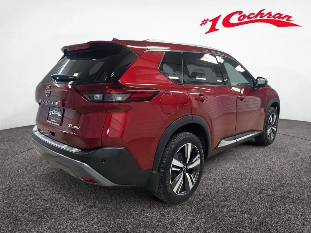 Certified Used 2022 Scarlet Ember Tintcoat Nissan SL image 27
