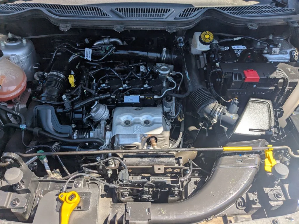 Used 2021  Ford S image 28