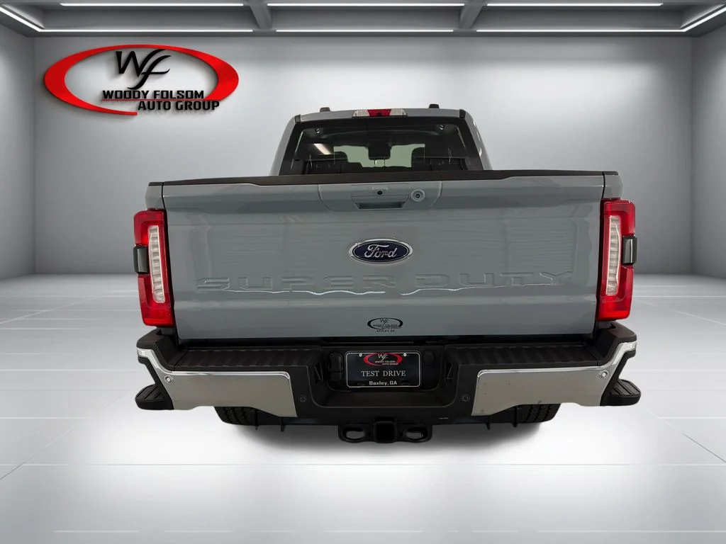 New 2026 Glacier Gray Metallic Tri-Coat Ford F-250® Lariat® image 7