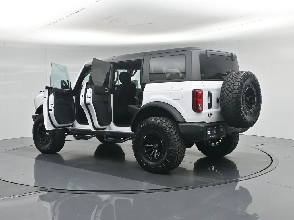 New 2026 White Ford Big Bend image 33