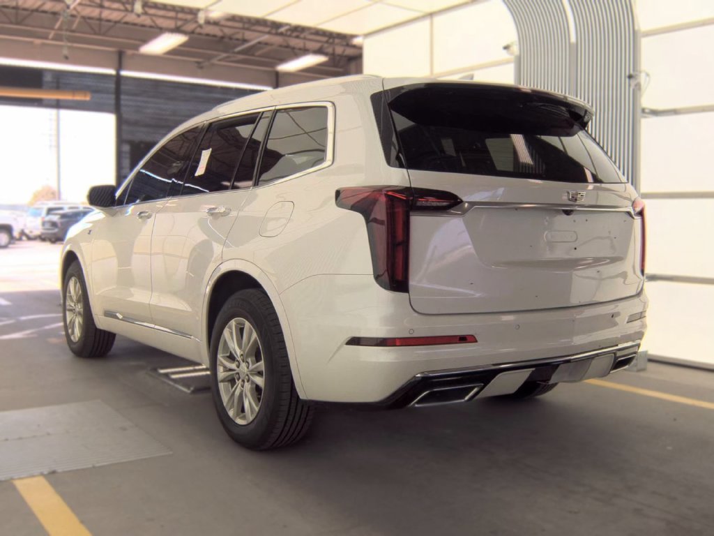Used 2024 White Cadillac Luxury image 5