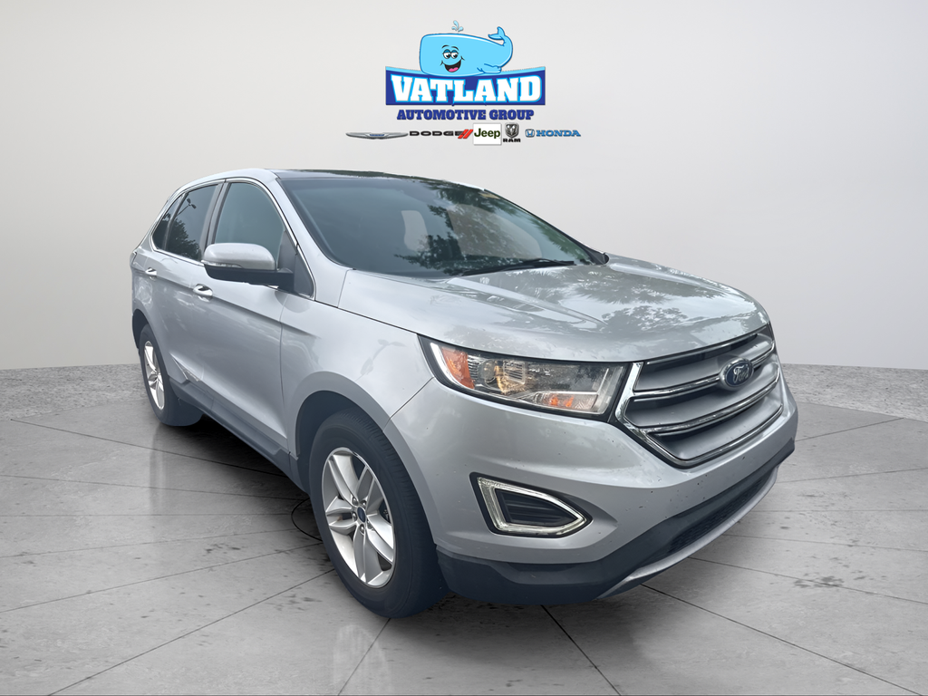 Used 2018 Silver Ford SEL image 18