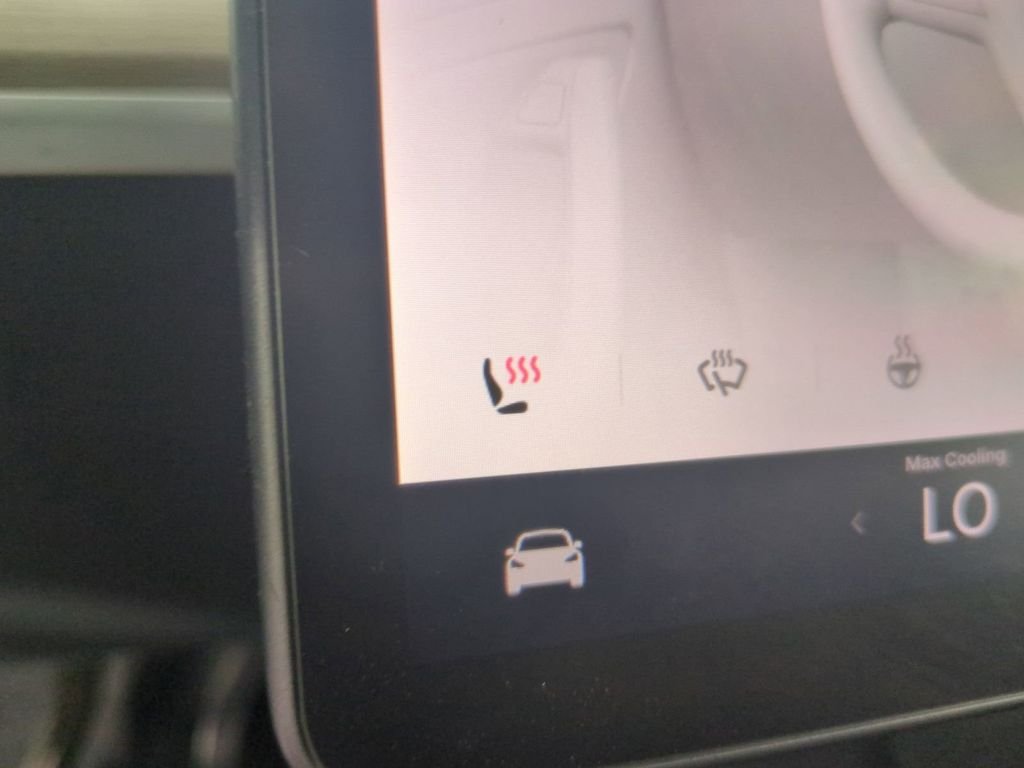 2023 Tesla Model Y Long Range - Photo 29