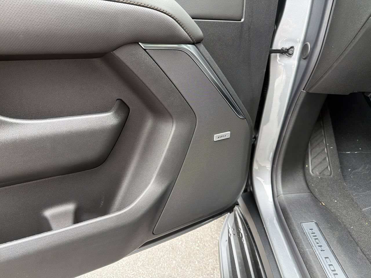 2026 Chevrolet Suburban High Country - Photo 23