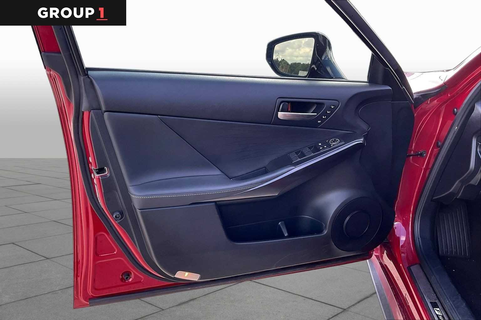 Used 2023 Matador Red Mica Lexus  image 42