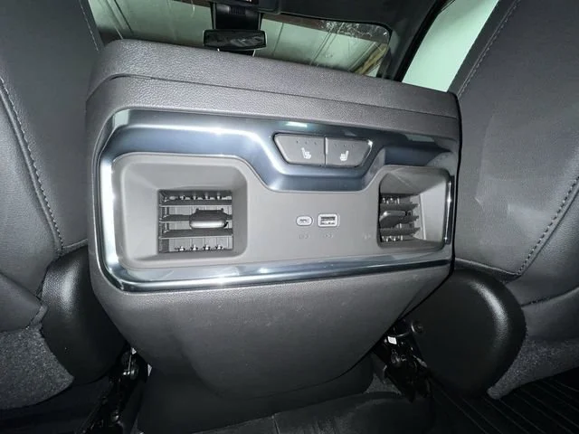 2026 GMC Sierra 1500 SLT - Photo 21