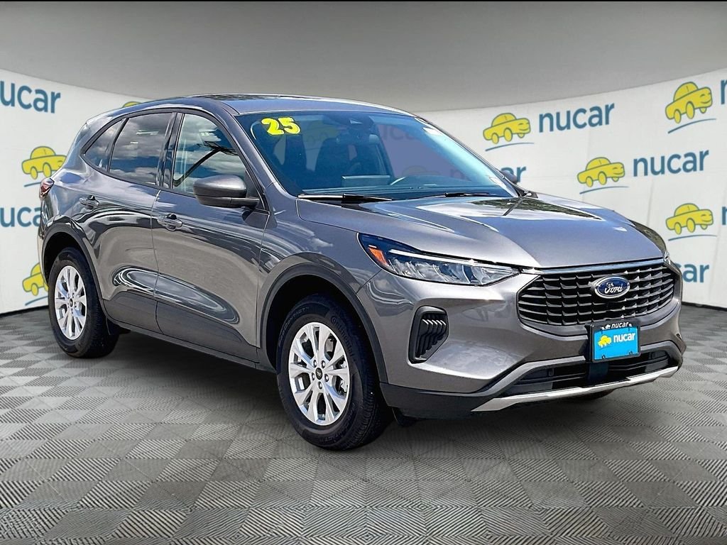 Used 2025 Carbonized Gray Metallic Ford Active image 1