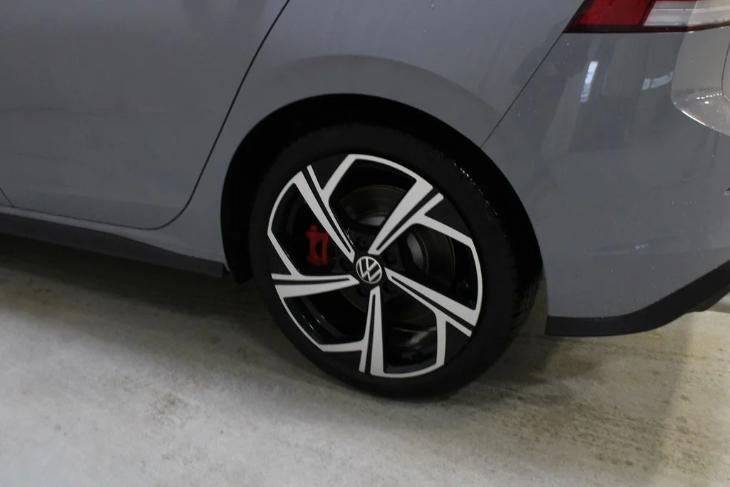 2026 Volkswagen Golf GTI SE - Photo 29