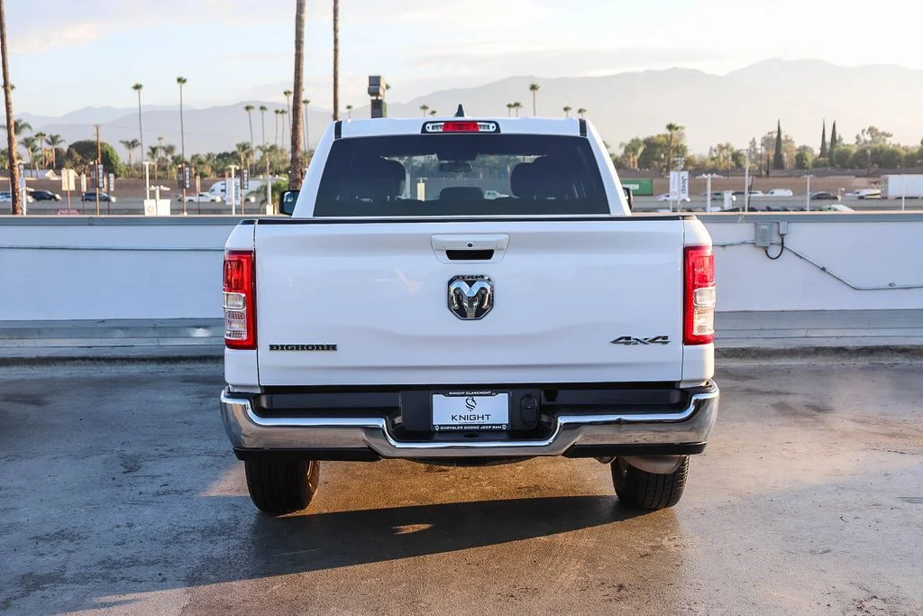 Used 2022 White Ram Big Horn/Lone Star image 8