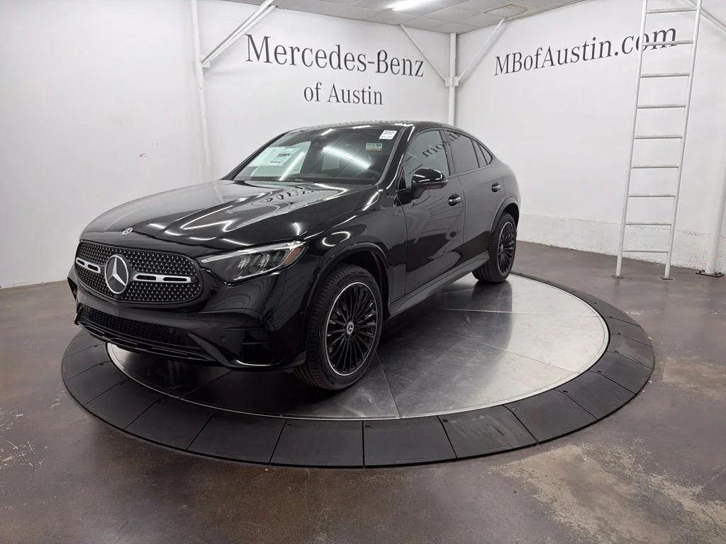 New 2027 Black Mercedes-Benz GLC 300 Coupe image 3