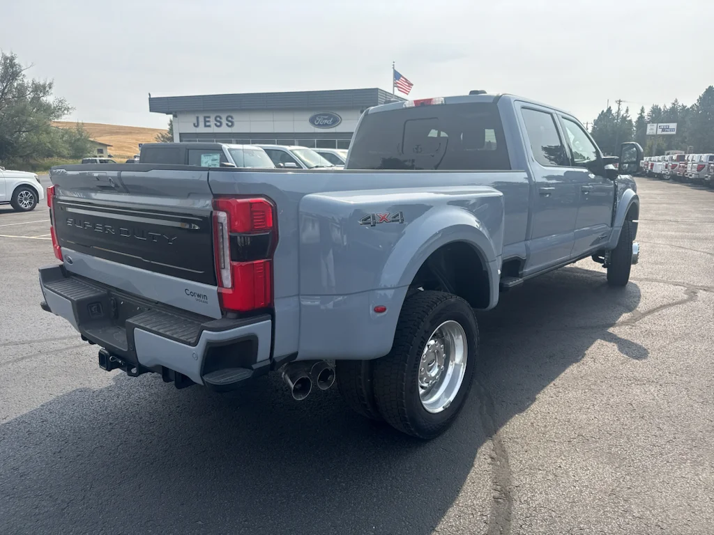 Used 2026 Glacier Ford Platinum image 6