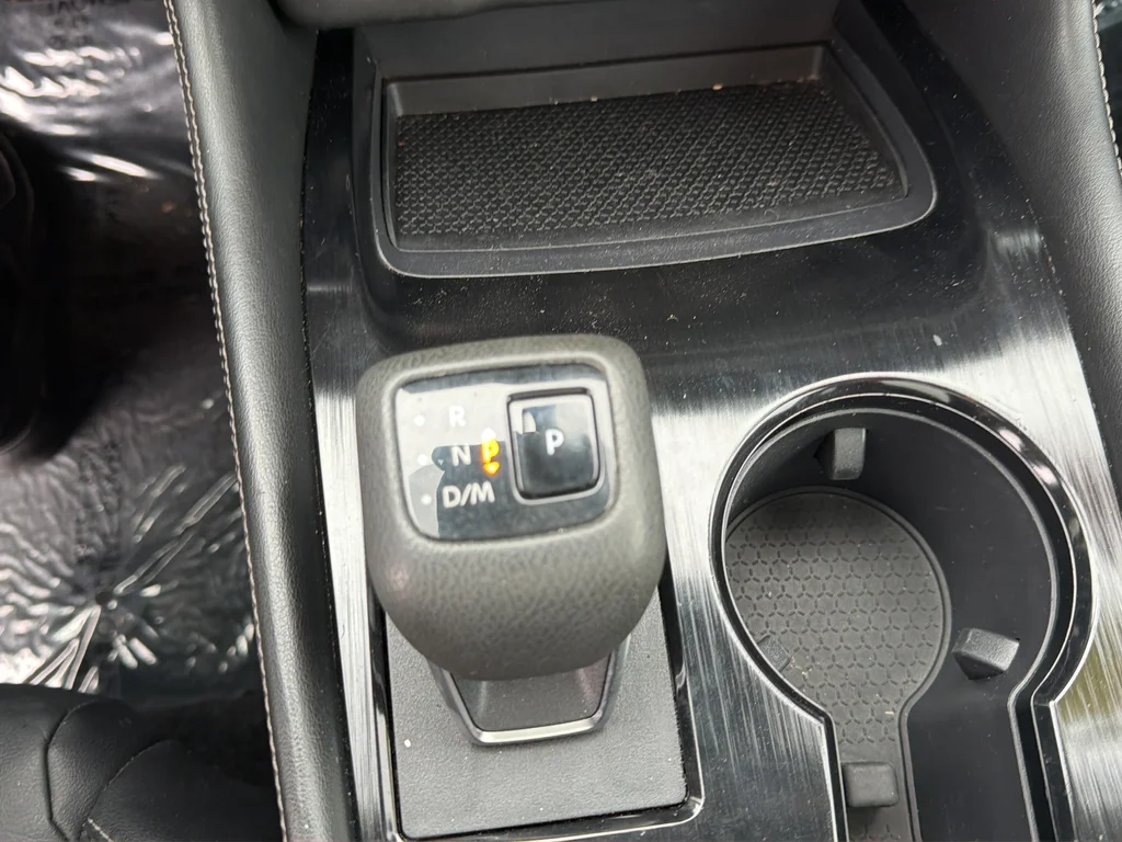 Used 2023 Gray Nissan SL image 34
