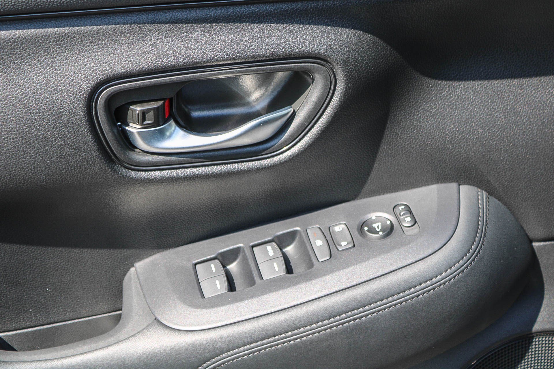 2024 Honda HR-V LX - Photo 21