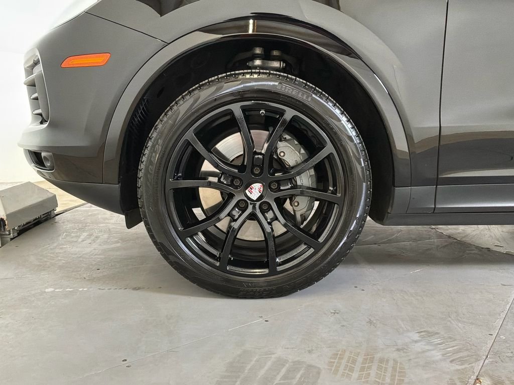 Used 2019 Black Porsche S image 9
