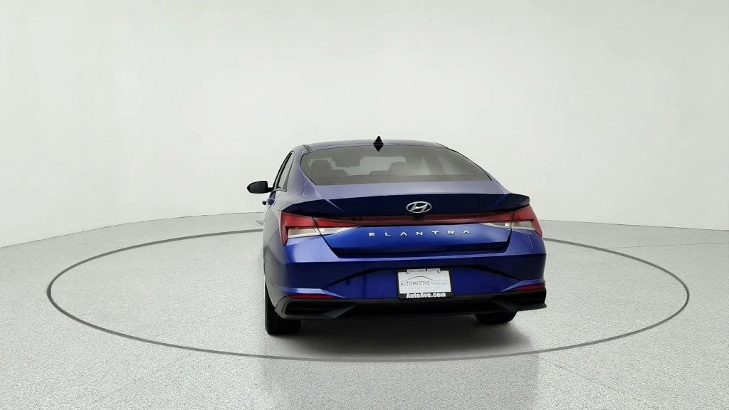 Used 2022 Intense Blue Hyundai SEL IVT w/ Convenience Package image 6