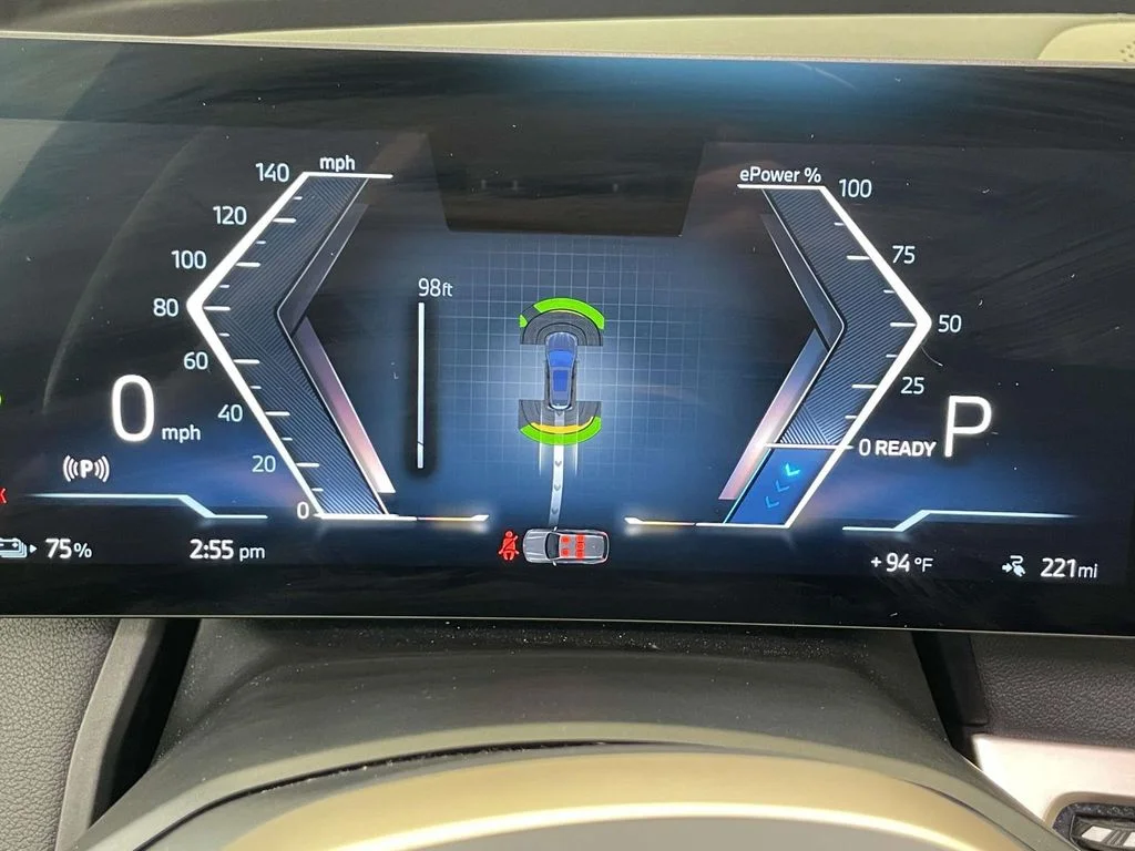 Certified Used 2024 Gray BMW xDrive50 image 40