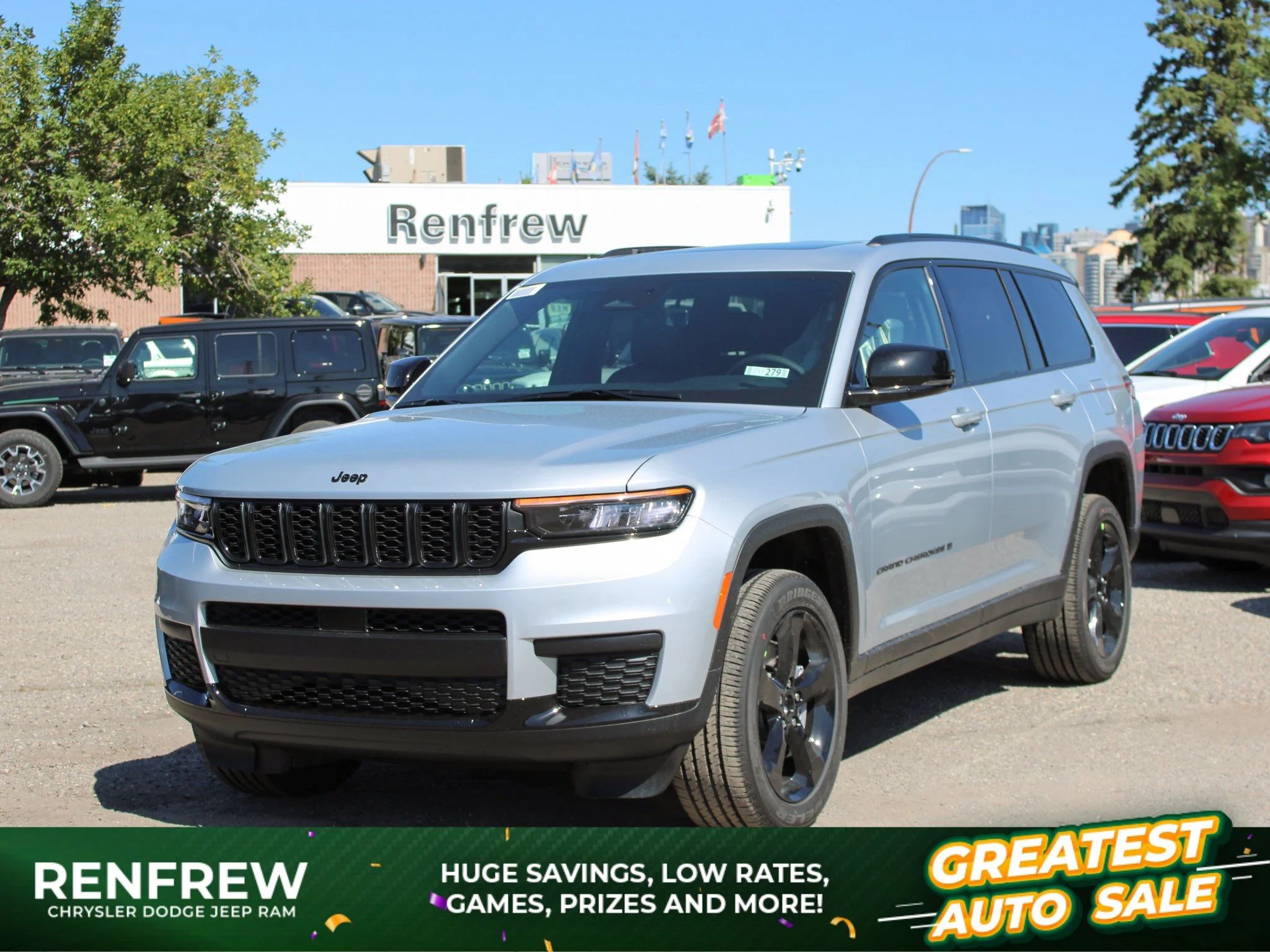 New 2025 Silver Jeep Altitude* 4x4, Sunroof, Heated Leather, Wireless Charging Pad image 1