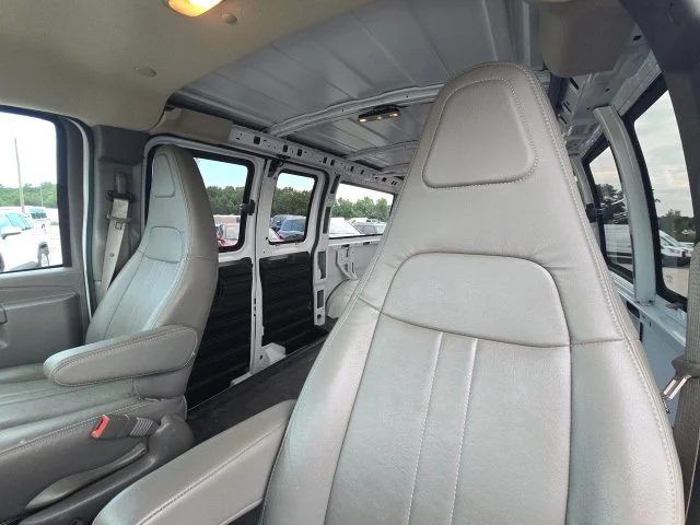 Used 2017 White Chevrolet Work Van image 19