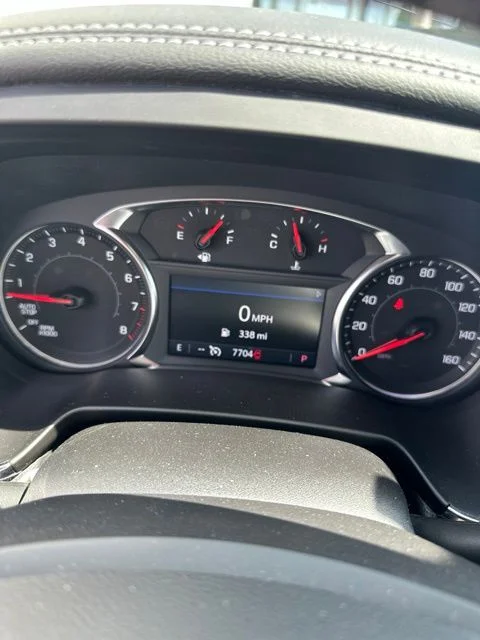 Certified Used 2025 Summit White Chevrolet LT image 9