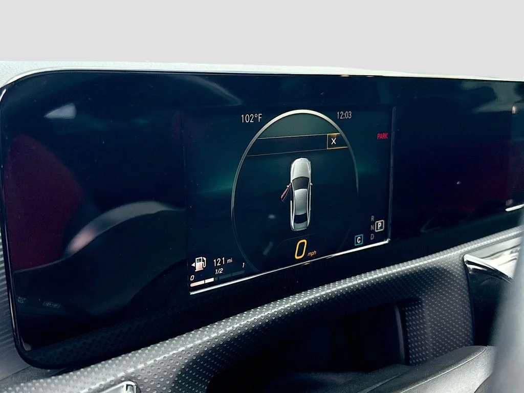 Used 2019 Gold Mercedes-Benz A 220 image 12