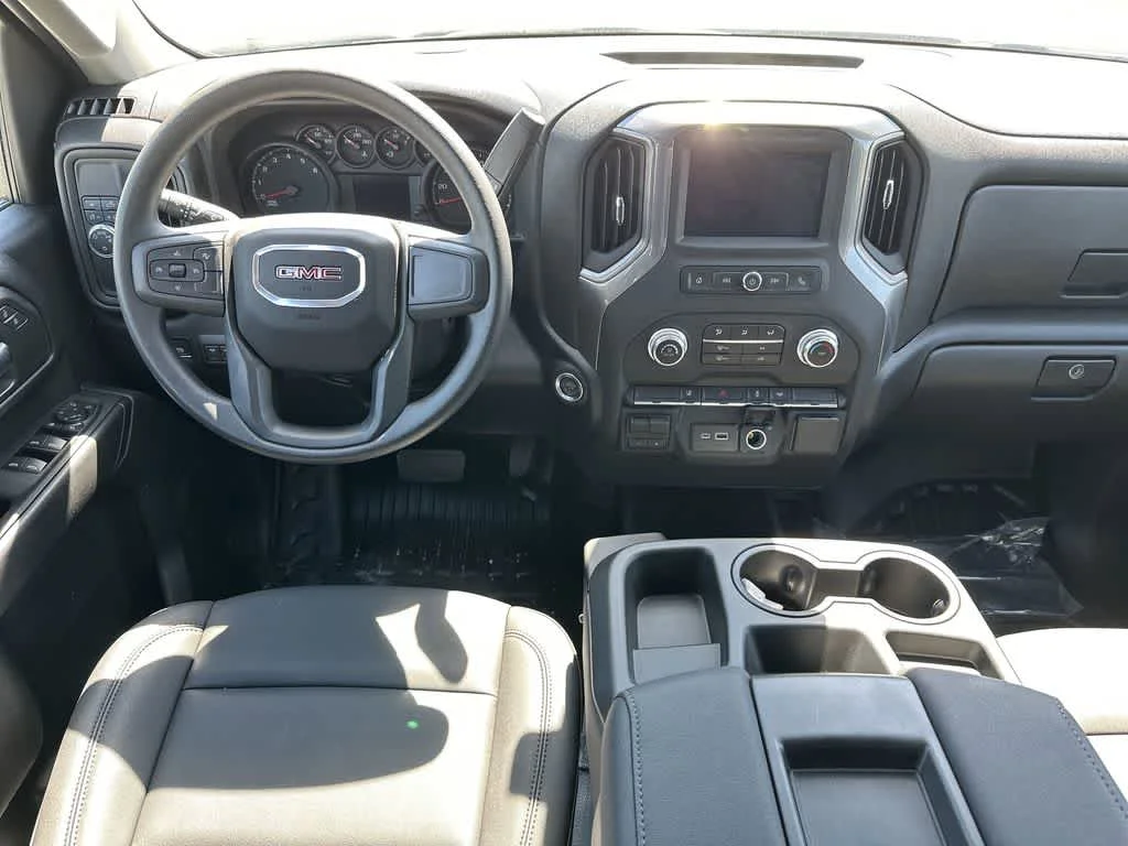2025 GMC Sierra 3500HD Pro - Photo 41