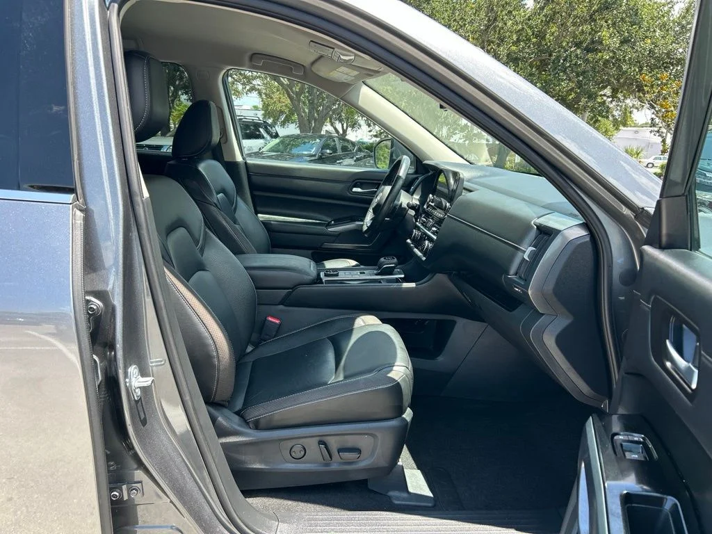 Certified Used 2024 Gray Nissan SL image 43