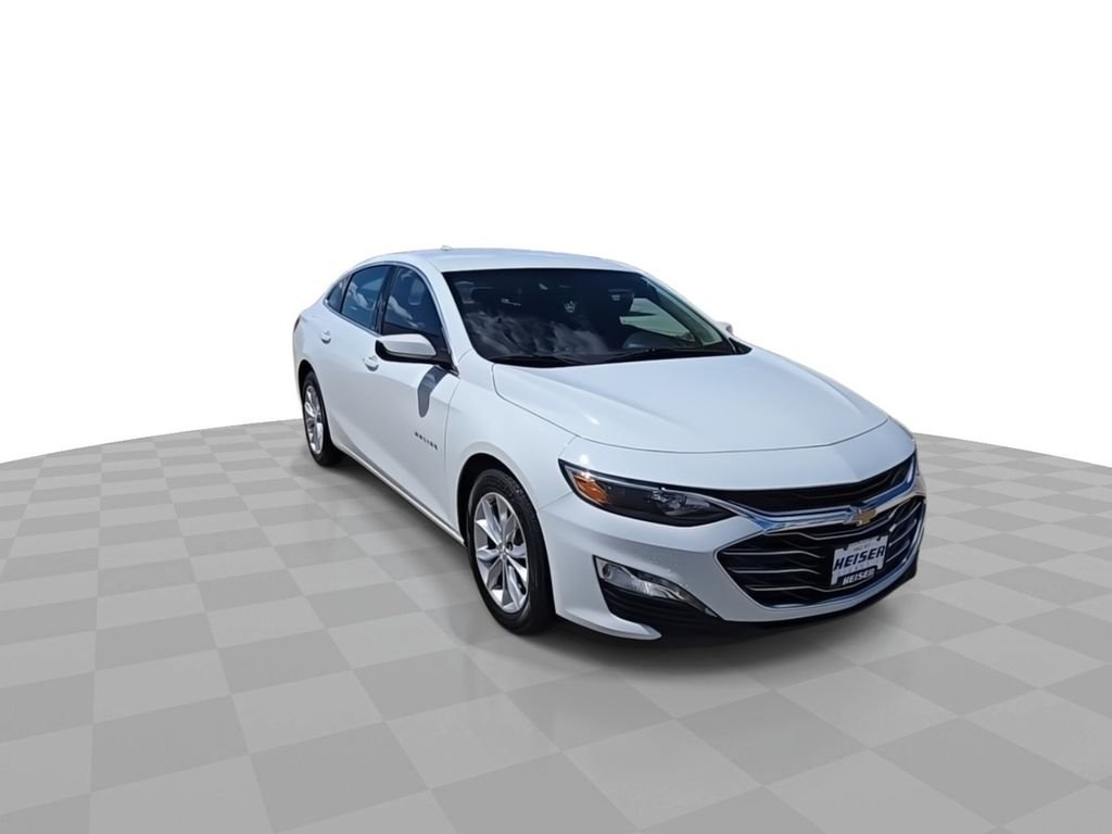 Used 2024 White Chevrolet LT image 2