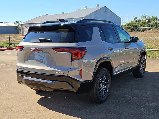 2026 GMC Terrain AT4 - Photo 6