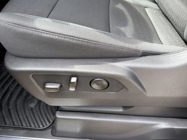 New 2026 Sterling Metallic GMC Elevation image 20