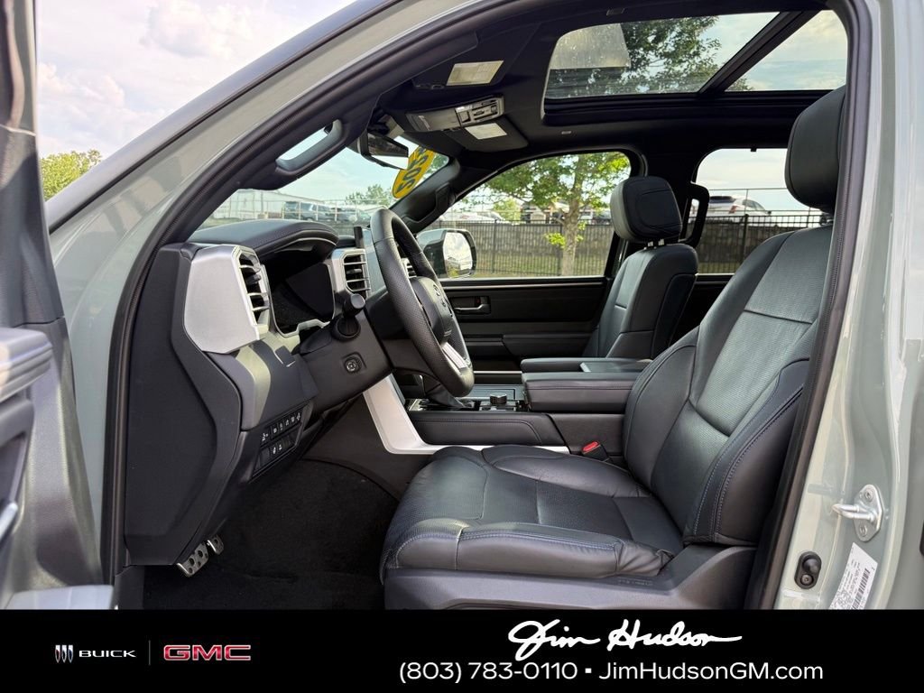 Used 2024  Toyota Platinum image 24