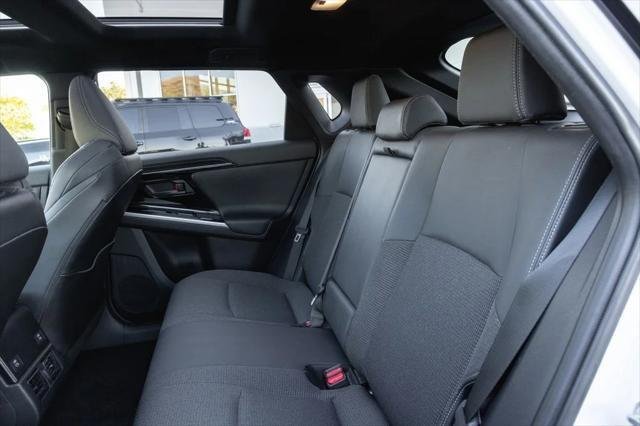 Certified Used 2023 WIND CHILL PEARL* Toyota  image 24